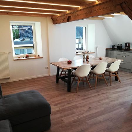Praesenzhof Lay Apartment Bagian luar foto