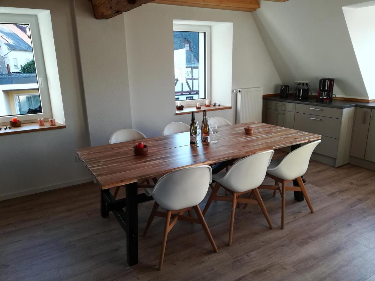 Praesenzhof Lay Apartment Bagian luar foto